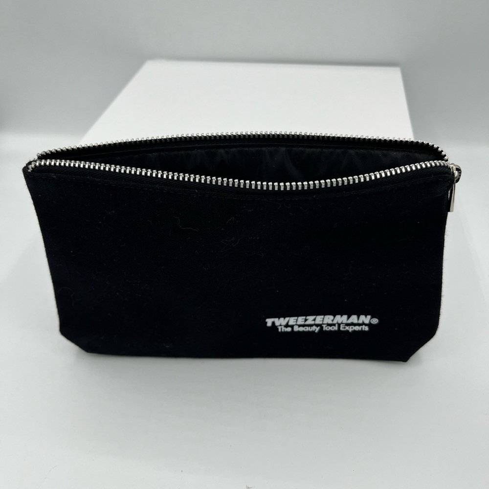 Tweezerman Cosmetics Zipper Pouch - Picture 2 of 6